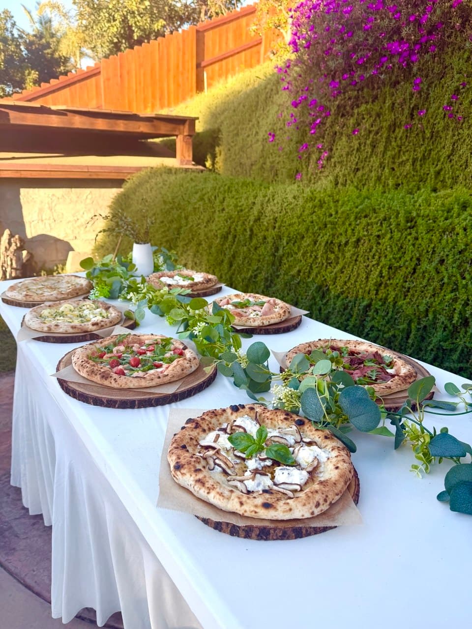 Pizza & More